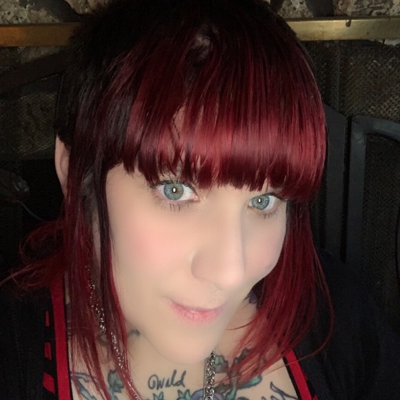 Meet your Posher, Dawn - Picture 1 of 1